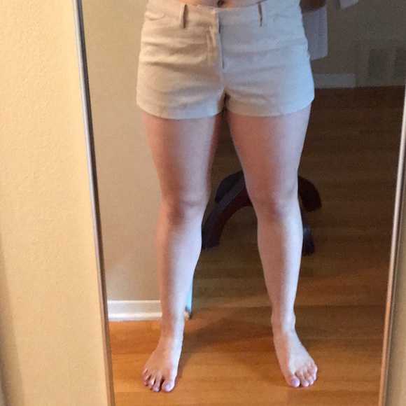 Classy Beige shorts - Picture 5 of 5